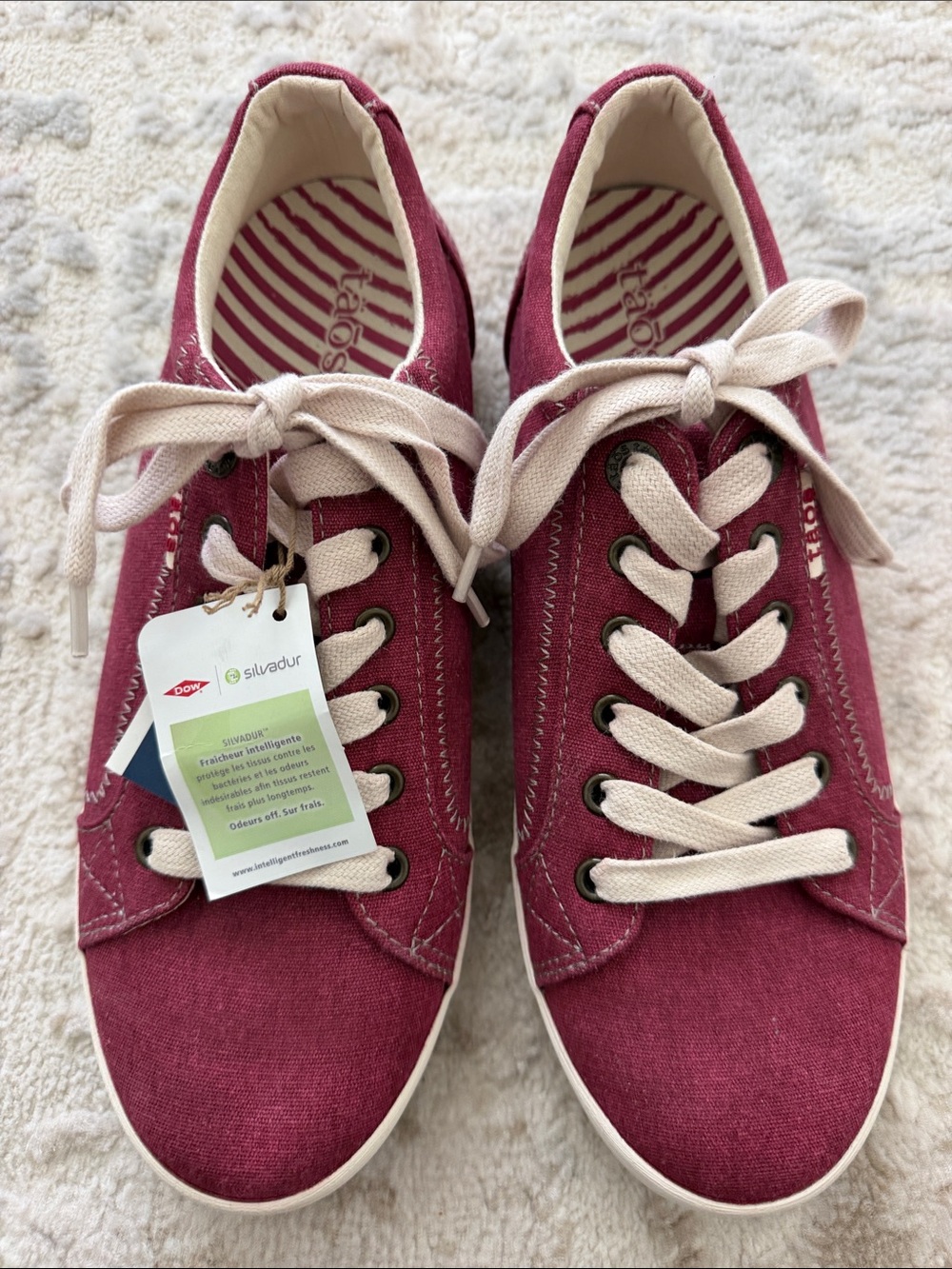 Taos Footwear Women's Burgundy Canvas Sneakers with Cream Laces